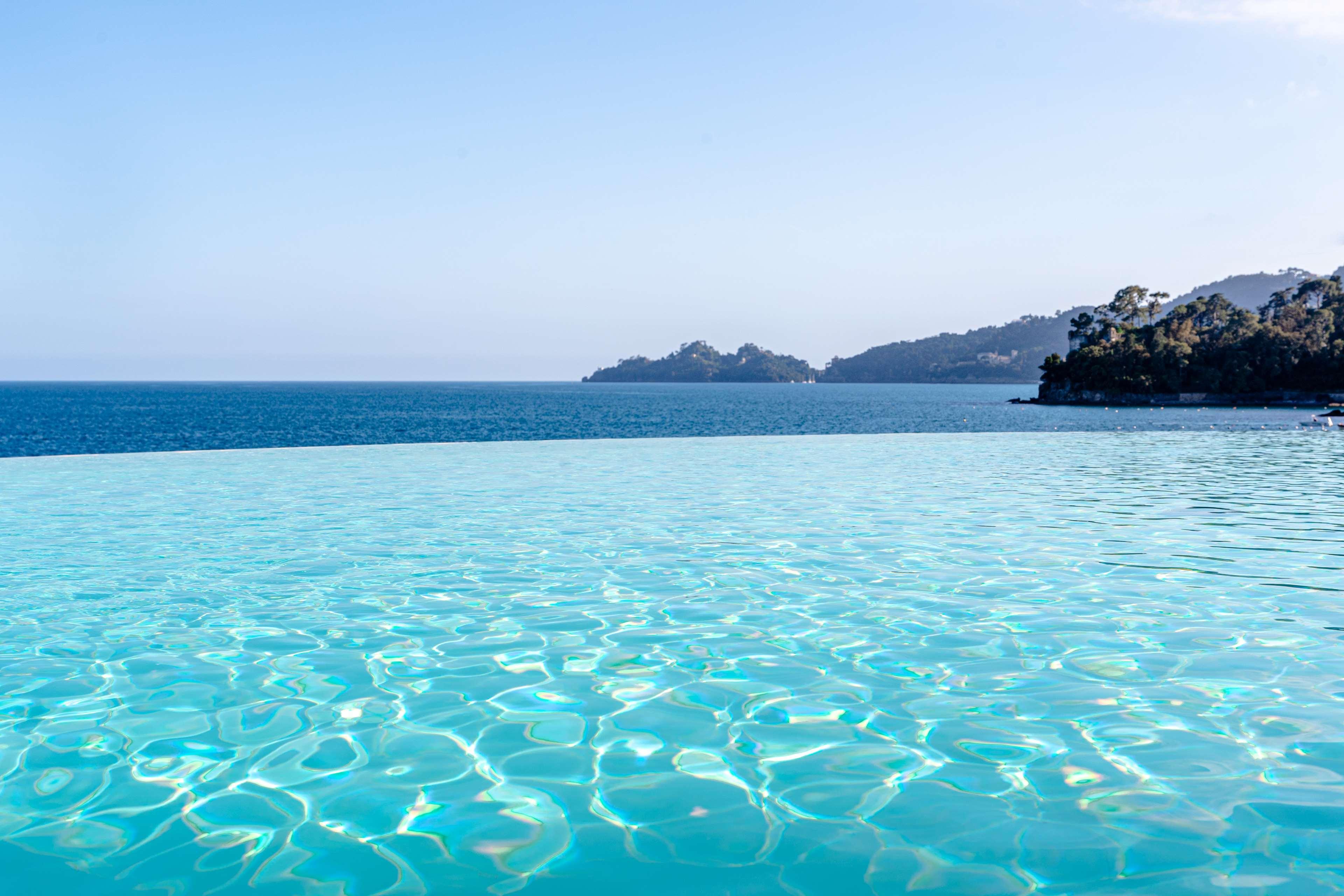 Excelsior Palace Portofino Coast Rapallo Luaran gambar Infinity pool in Italy