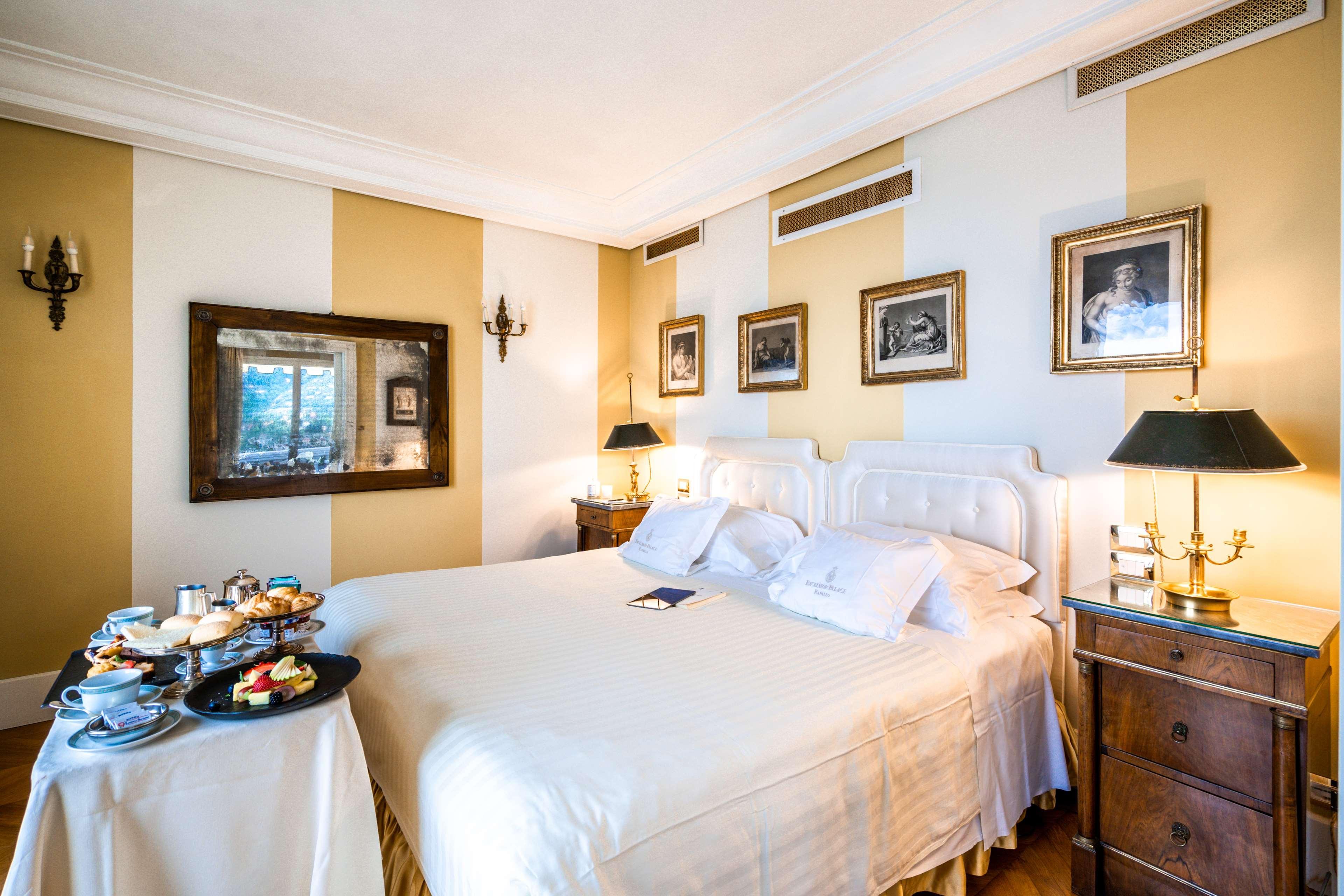 Excelsior Palace Portofino Coast Rapallo Luaran gambar A room at the hotel