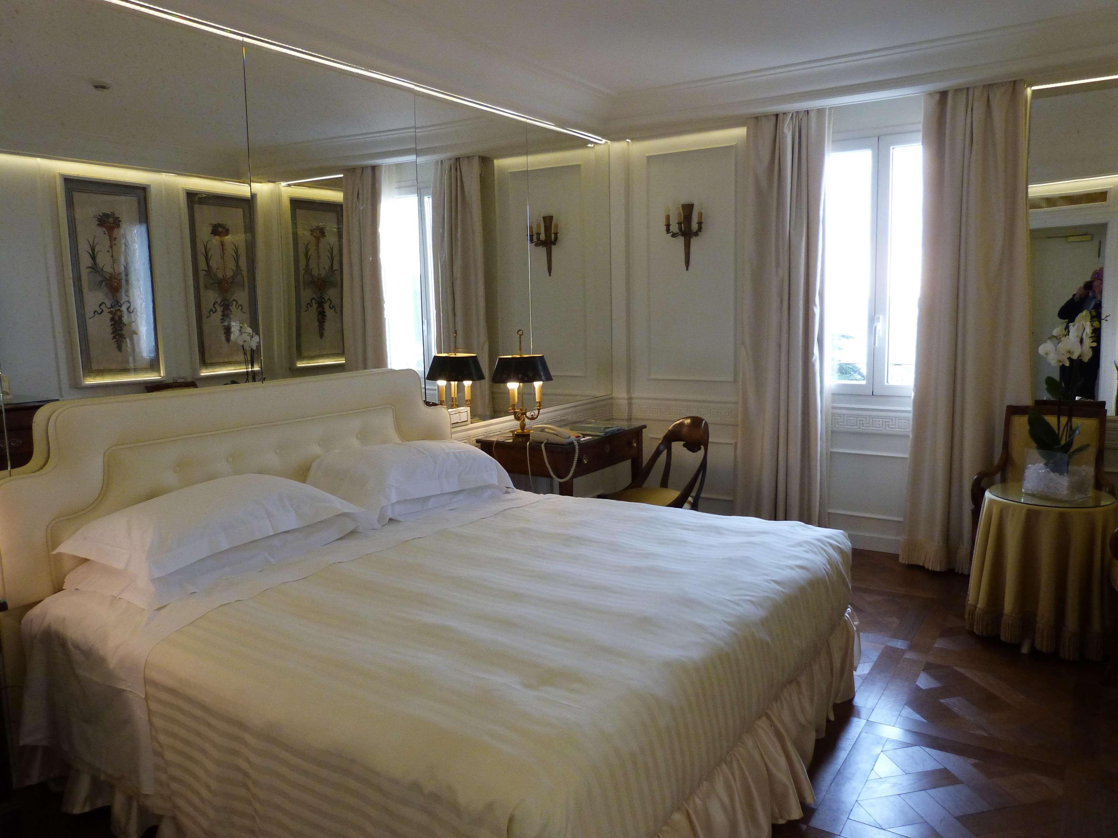 Excelsior Palace Portofino Coast Rapallo Luaran gambar A room at the hotel